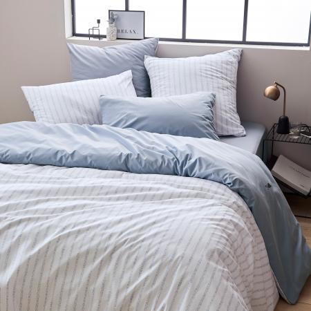 Parure de lit 300x240 cm percale 100% coton GABY bleu Baltique 3 pièces